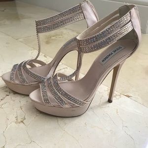 Steve Madden Heels NWOT